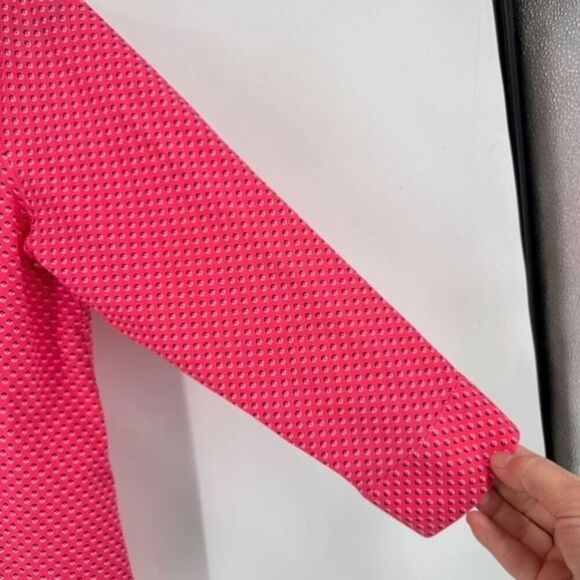 Talbots Wrinkle Resistant Top Blouse Button Down Pink Geometric Size 4 pet small - Picture 7 of 11